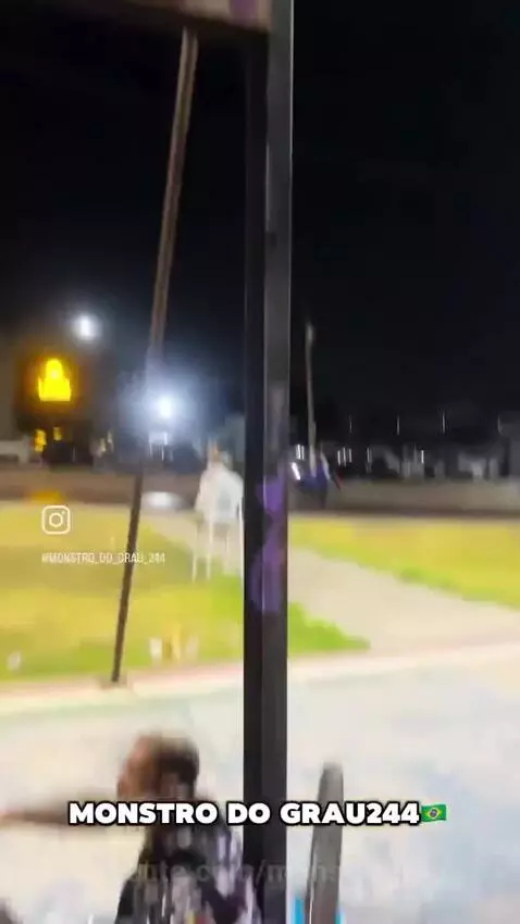 Prévia da publicação de monstrograu