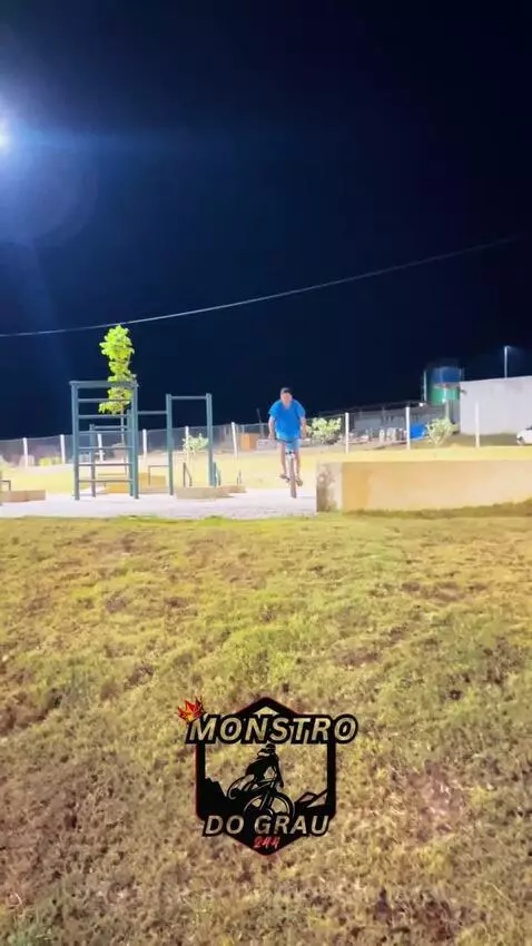 Prévia da publicação de monstrograu