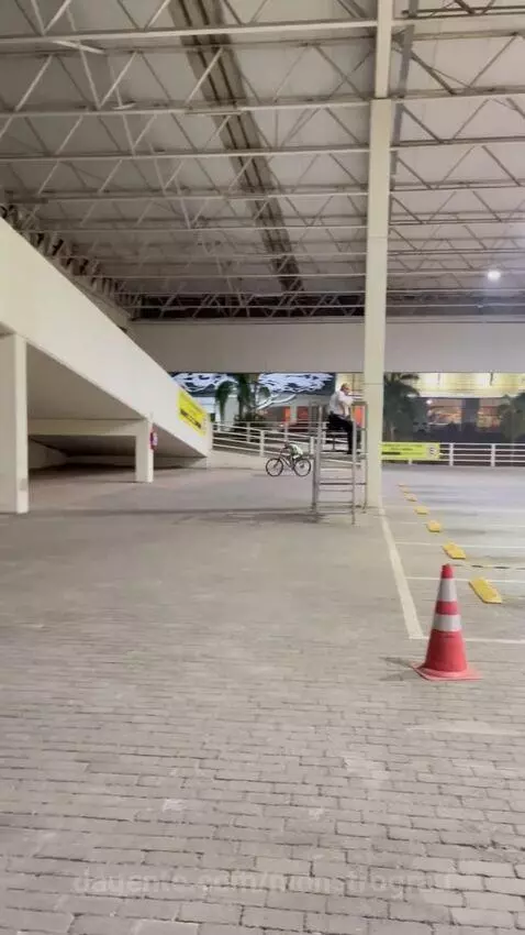 Prévia da publicação de monstrograu