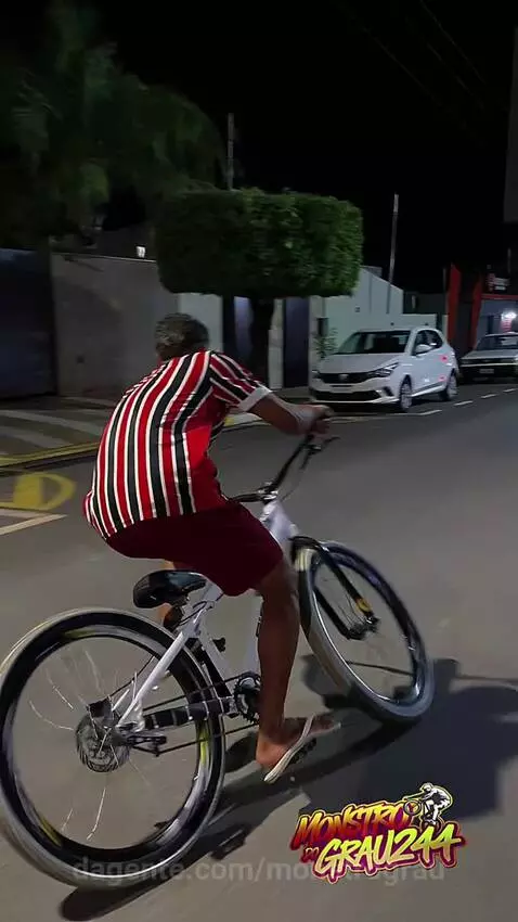 Prévia da publicação de monstrograu
