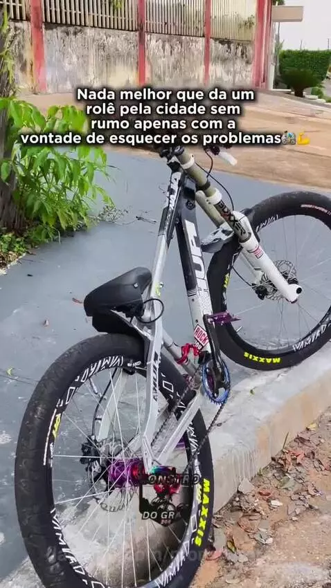 Prévia da publicação de monstrograu