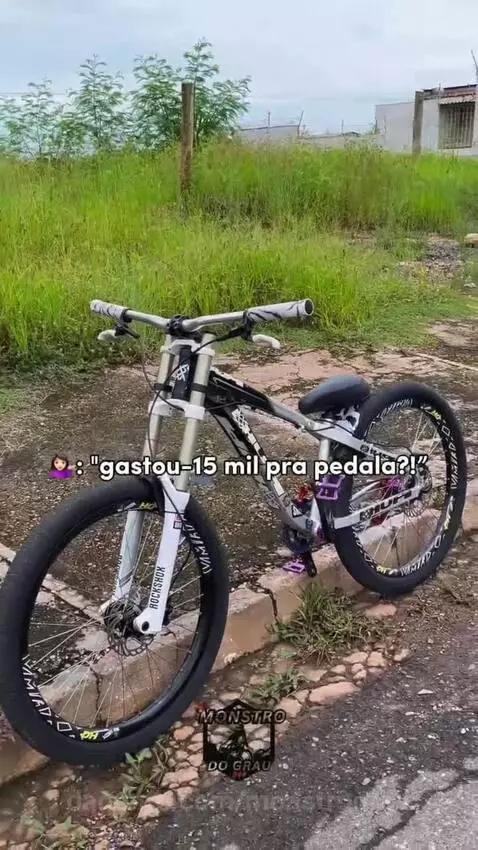 Prévia da publicação de monstrograu