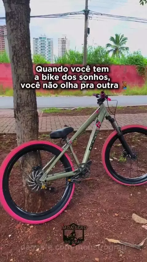 Prévia da publicação de monstrograu