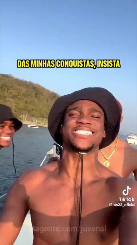 Prévia da publicação de juvenal