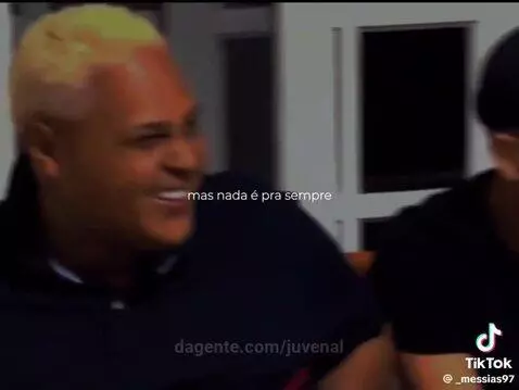 Prévia da publicação de juvenal
