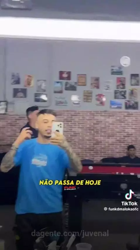 Prévia da publicação de juvenal