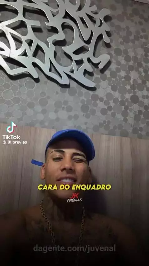 Prévia da publicação de juvenal