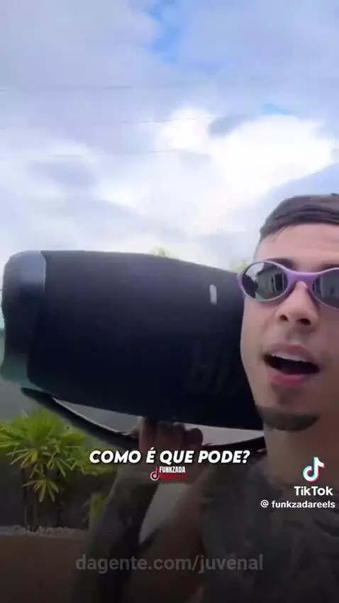 Prévia da publicação de juvenal
