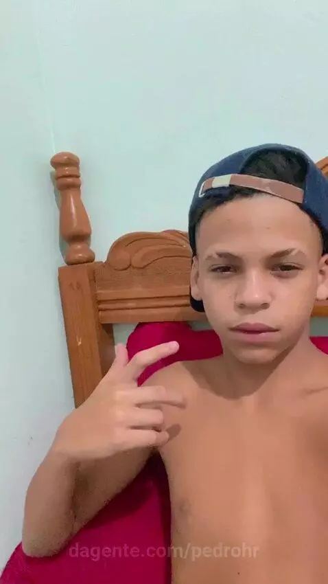 Prévia da publicação de pedrohr